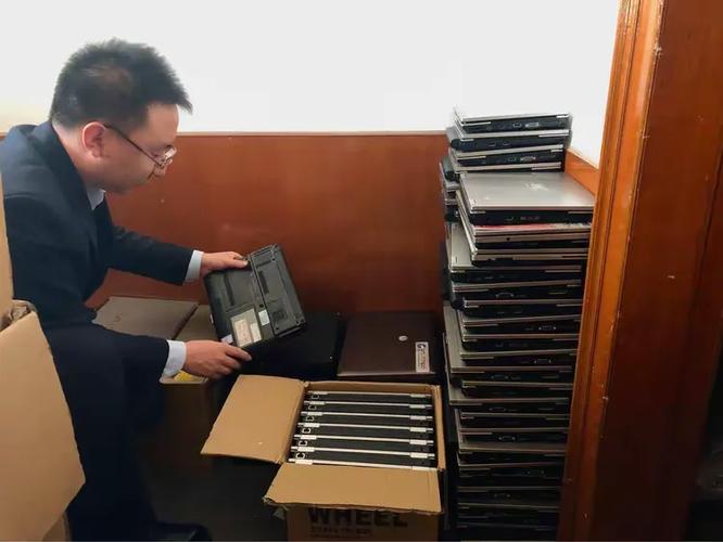 金科部高效完成笔记本电脑更新工作，赋能数字化办公新体验